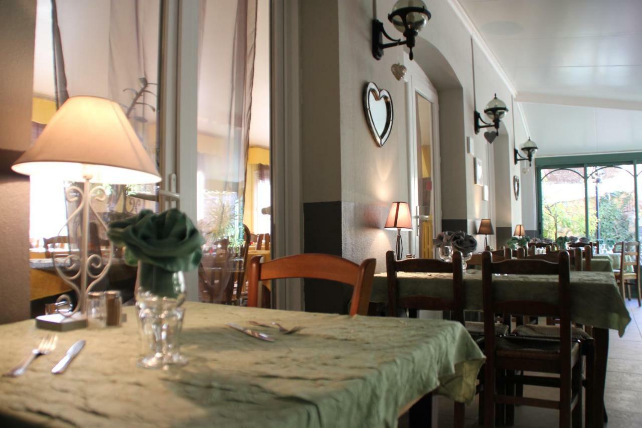 Le Provencal Ξενοδοχείο Aups Εξωτερικό φωτογραφία