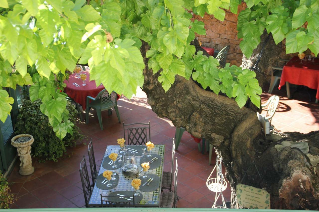 Le Provencal Ξενοδοχείο Aups Εξωτερικό φωτογραφία