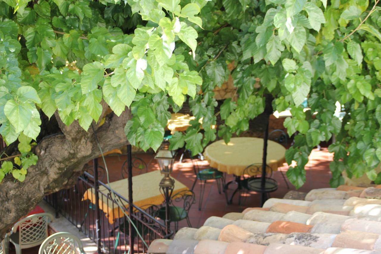 Le Provencal Ξενοδοχείο Aups Εξωτερικό φωτογραφία