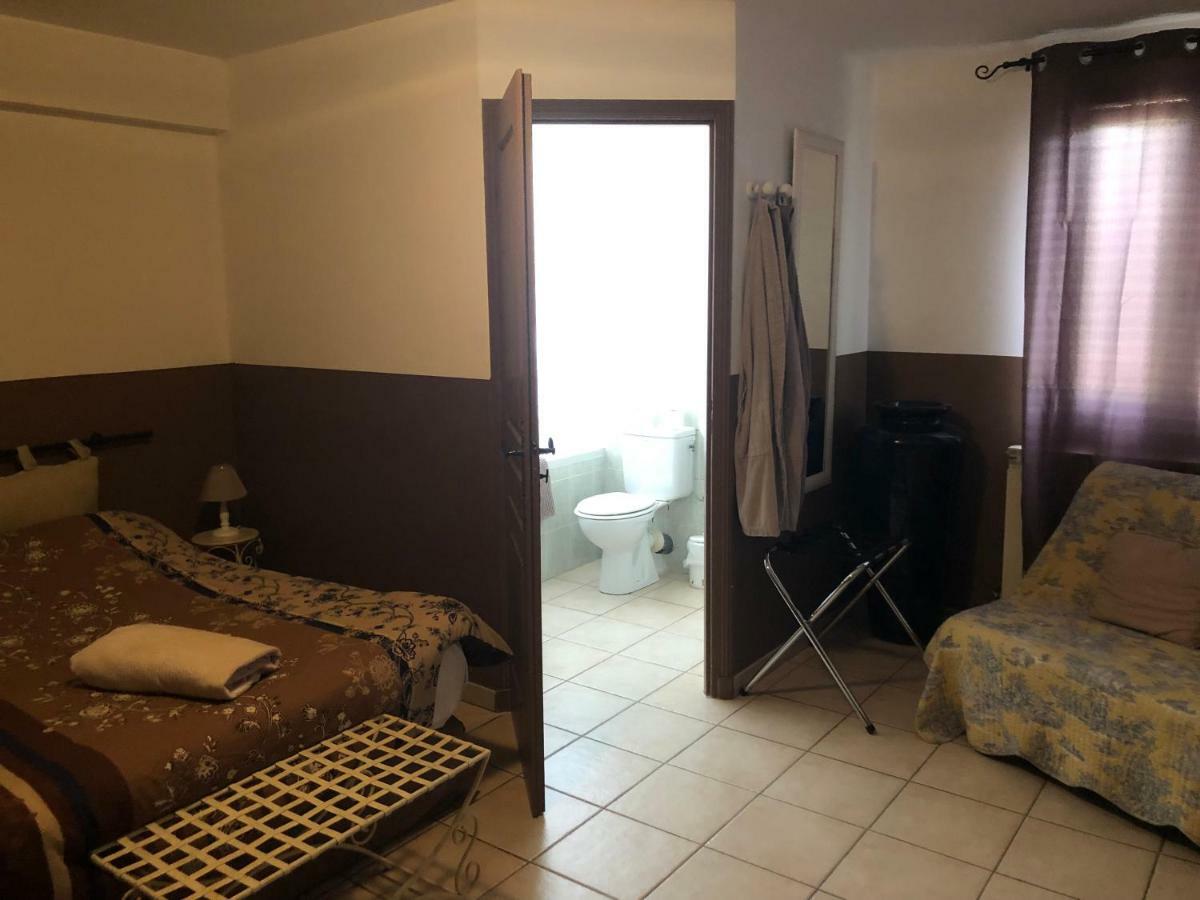 Le Provencal Ξενοδοχείο Aups Εξωτερικό φωτογραφία