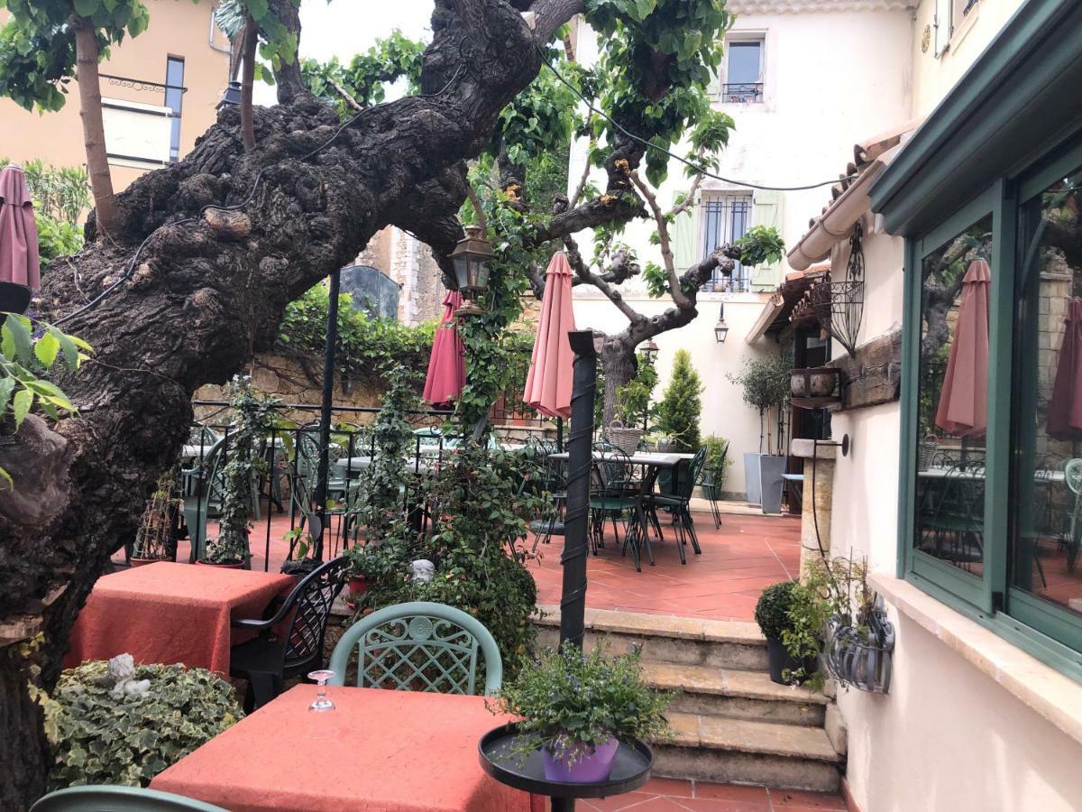 Le Provencal Ξενοδοχείο Aups Εξωτερικό φωτογραφία